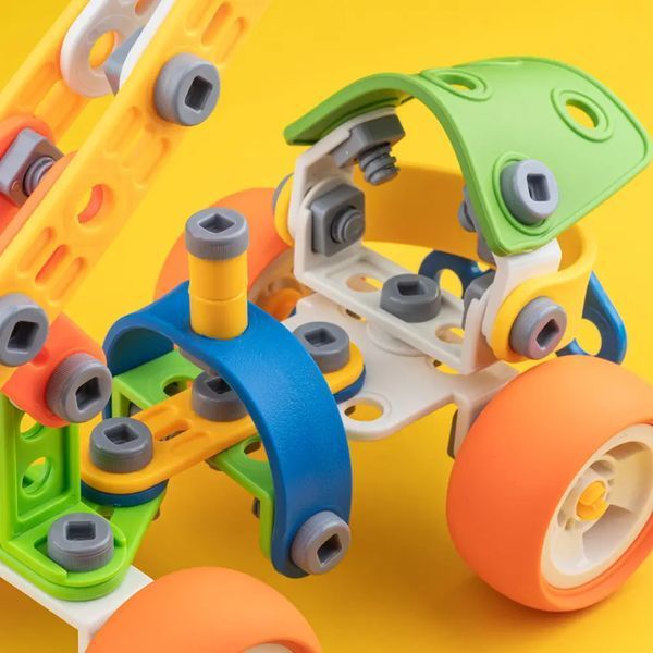 Конструктор гибкий OTAMANKO Игрок-собиратель 98 деталей
