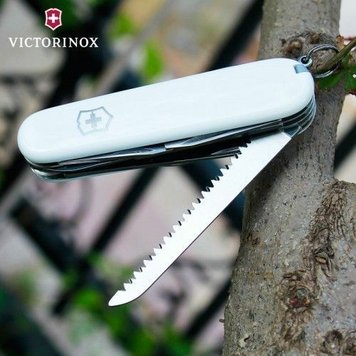 Нож Victorinox Swiss Army Climber 1.3703.7 белый